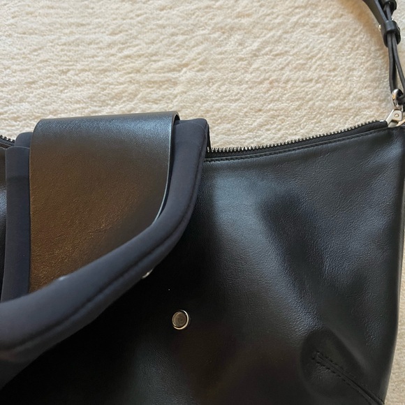 COS crossbody leather bag - Picture 4 of 7